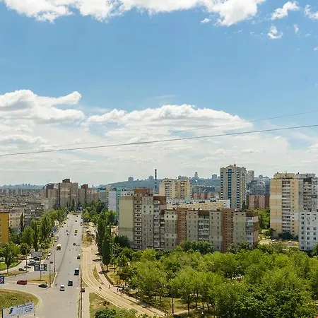 Artal Apartment On Obolonskaya Square 3 Kyiv Exterior photo
