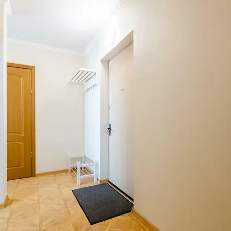 Artal Apartment On Obolonskaya Square 3 Kyiv Exterior photo